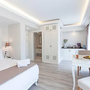 Perla Galata Turkey
